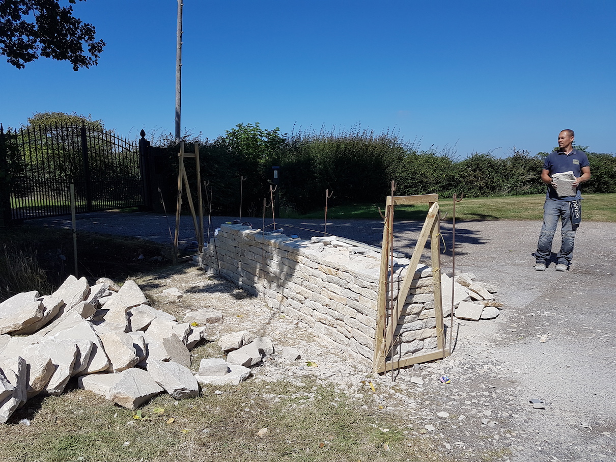 The wall begins in Aylesbury