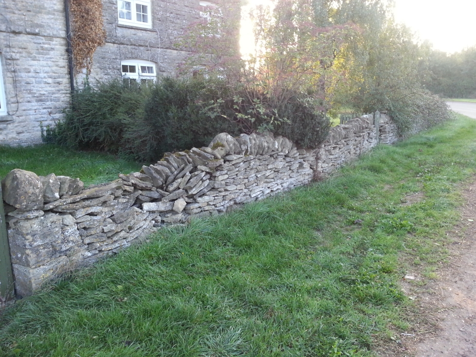 Small wall in Brize Norton